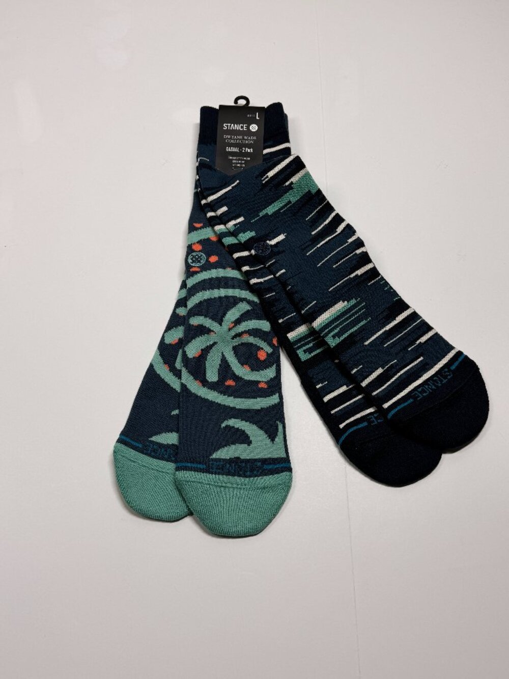 NWT Stance Combed Cotton Blend Crew Socks  D Wade Collection - Large - 2 Pair